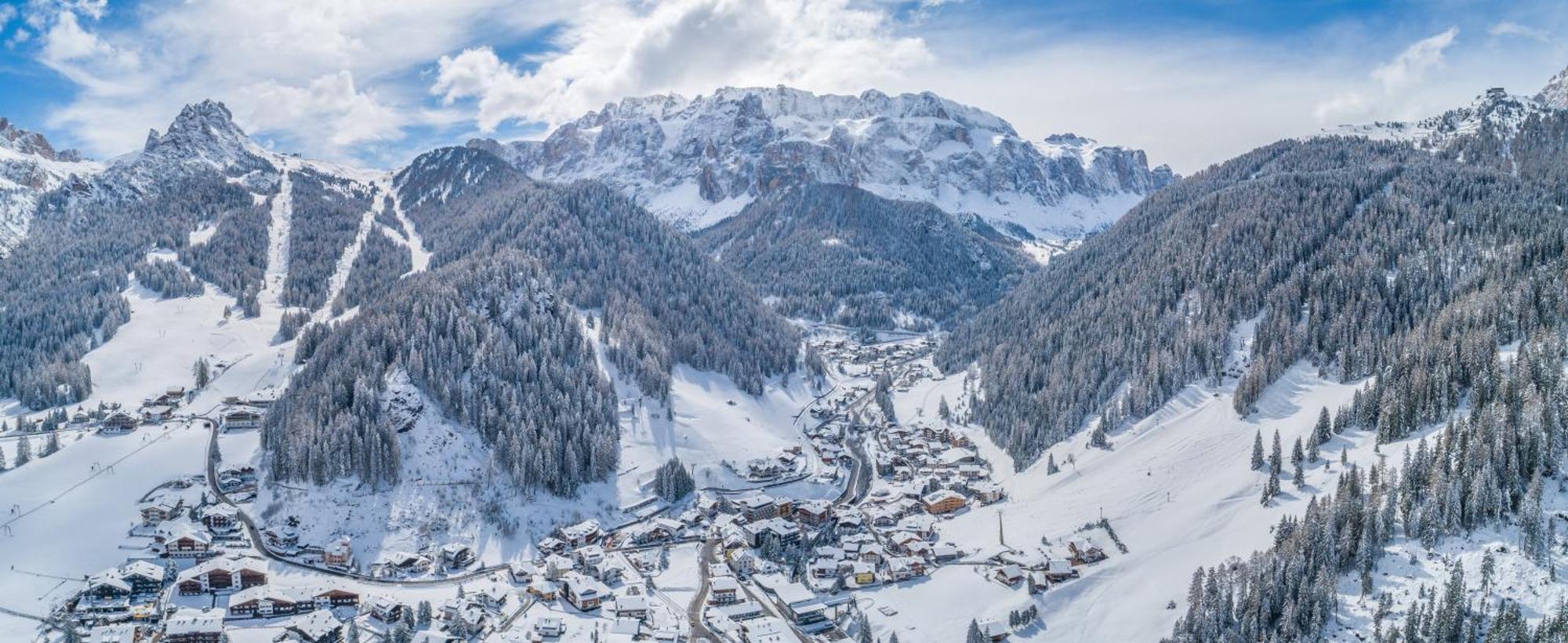 Garni La Grambla Hotel Selva di Val Gardena Exterior photo